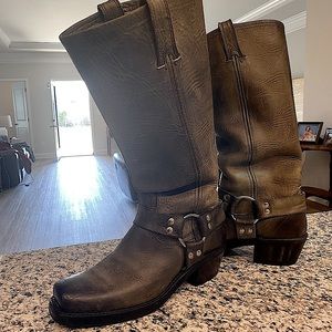 Frye harness 18” boots